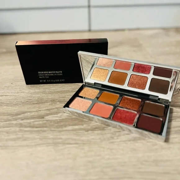 ILMAKIAGE Color Boss Master Palette - Treat Yo’ Self 1001 - Picture 2 of 10